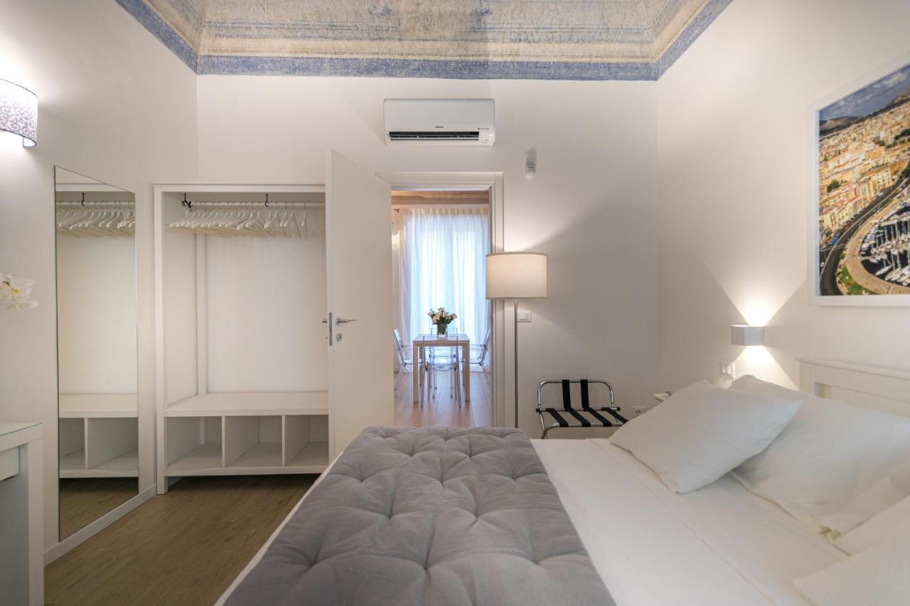 La Home42 Suite Palermo Exterior foto