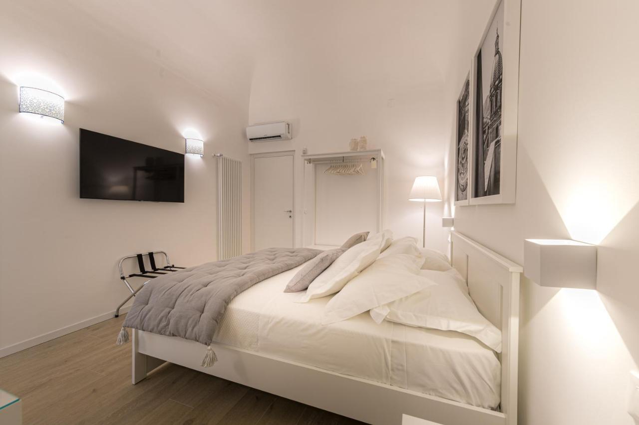 La Home42 Suite Palermo Exterior foto